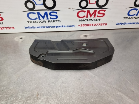John Deere 6145r, 6m, 6r Series, Exhaust Cover L212124 - Muffler/ Exhaust system: picture 1 John Deere 6145r, 6m, 6r Series, Exhaust Cover L212124 - Muffler/ Exhaust system: picture 1