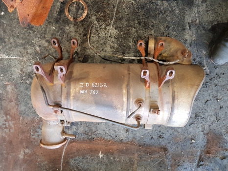 John Deere 6215r, 6r, 6m Series, Engine Converter Catalyser Dz109648 - Muffler/ Exhaust system: picture 1 John Deere 6215r, 6r, 6m Series, Engine Converter Catalyser Dz109648 - Muffler/ Exhaust system: picture 1
