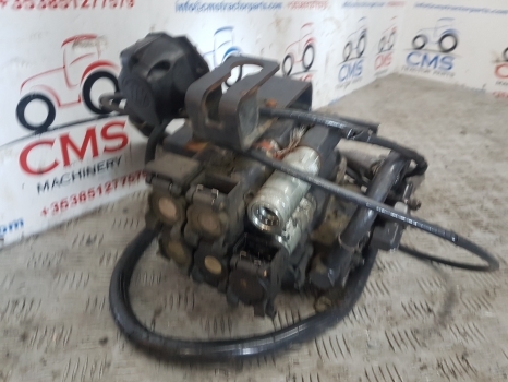 Landini Vision 90, 95, 100, 105 Hydraulic Spool Valve Assembly - Hydraulic valve for Farm tractor: picture 2 Landini Vision 90, 95, 100, 105 Hydraulic Spool Valve Assembly - Hydraulic valve for Farm tractor: picture 2