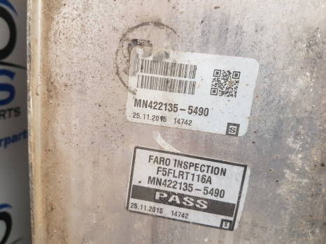 Massey Ferguson 5612, 5600 Series, Engine Water Cooler And Air Cooler 4375665m1 - Radiator: picture 4 Massey Ferguson 5612, 5600 Series, Engine Water Cooler And Air Cooler 4375665m1 - Radiator: picture 4