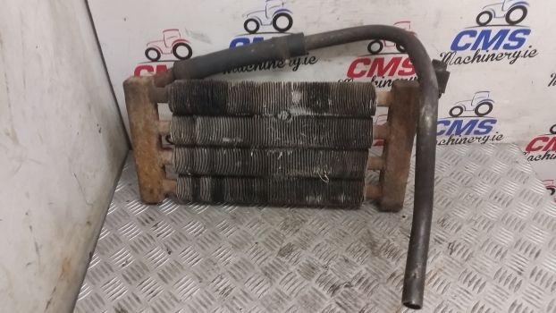 Massey Ferguson Cooler Radiator, Cooler 1462469m91 - Radiator for Farm tractor: picture 4 Massey Ferguson Cooler Radiator, Cooler 1462469m91 - Radiator for Farm tractor: picture 4