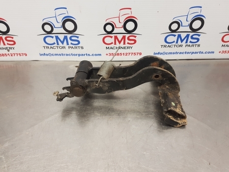 New Holland T5.95, T5, Case Farmall, Maxxum Brake Pedal Assy 84467902, 84467901 - Pedal for Agricultural machinery: picture 4 New Holland T5.95, T5, Case Farmall, Maxxum Brake Pedal Assy 84467902, 84467901 - Pedal for Agricultural machinery: picture 4