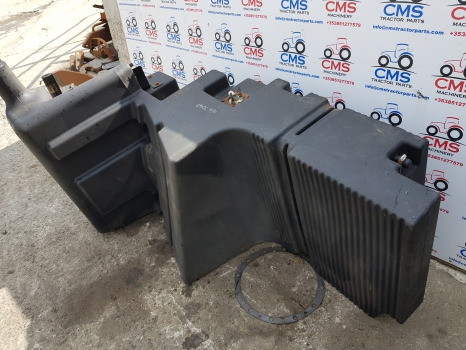 New Holland T7040, T7000, Puma, Fuel Tank 84155945, 48023299, 87666724 - Fuel tank: picture 5 New Holland T7040, T7000, Puma, Fuel Tank 84155945, 48023299, 87666724 - Fuel tank: picture 5