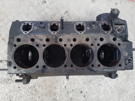 Same Explorer 65, 70 75, 80 Engine Crankcase Block 065.1110.0, 9.06599.41.3 - Crankcase for Farm tractor: picture 2 Same Explorer 65, 70 75, 80 Engine Crankcase Block 065.1110.0, 9.06599.41.3 - Crankcase for Farm tractor: picture 2
