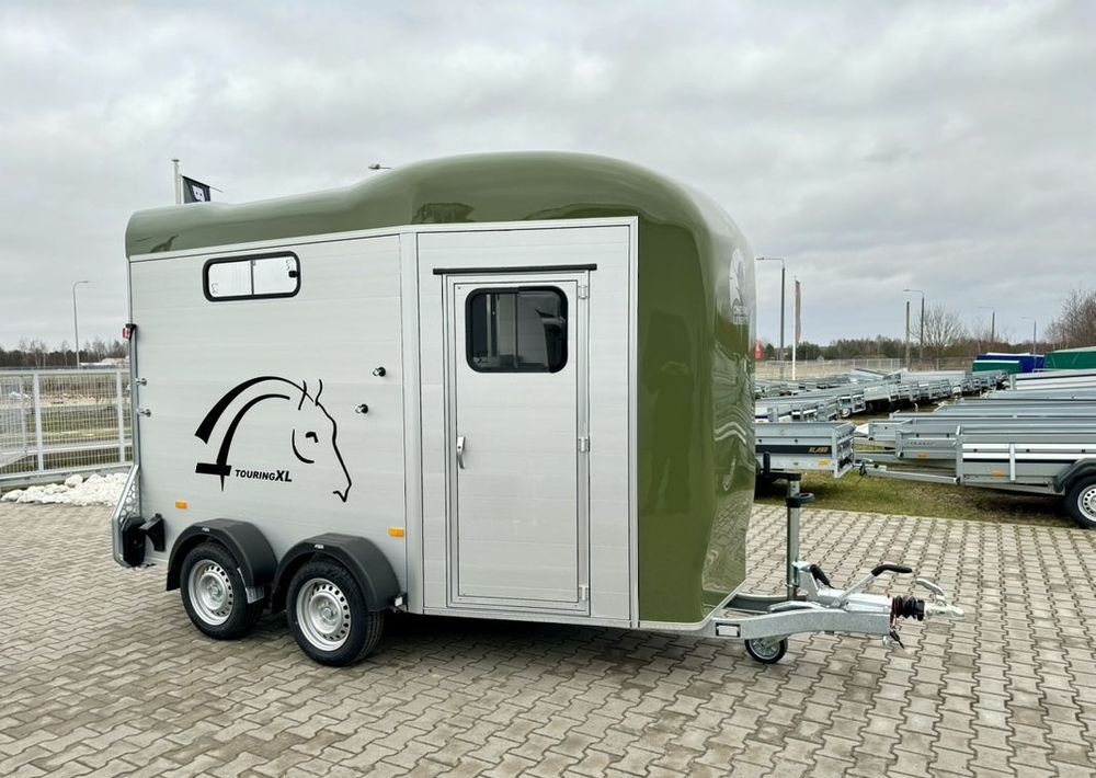 CHEVAL LIBERTÉ Touring Country XL przyczepa na dwa konie | duża siodlarnia | drzwi boczne | rampa przednia | 387×179 cm | ALUMINIOWA | Debon | dostawa | mocna i solidna | - Horse trailer: picture 3 CHEVAL LIBERTÉ Touring Country XL przyczepa na dwa konie | duża siodlarnia | drzwi boczne | rampa przednia | 387×179 cm | ALUMINIOWA | Debon | dostawa | mocna i solidna | - Horse trailer: picture 3