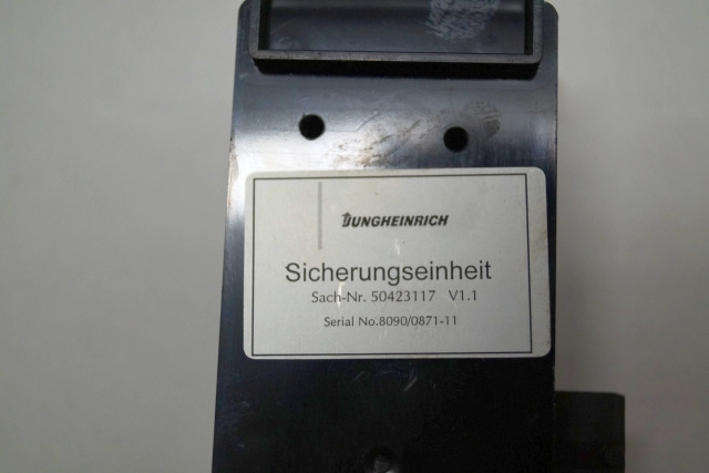 Jungheinrich 50423117 | zekeringkast voor ETV vanaf bj 11 tot 13 fusebox for ETV zekeringkast voor ETV vanaf bj 11 tot 13 fusebox for ETV from year 11 till 13 - Fuse for Material handling equipment: picture 3 Jungheinrich 50423117 | zekeringkast voor ETV vanaf bj 11 tot 13 fusebox for ETV zekeringkast voor ETV vanaf bj 11 tot 13 fusebox for ETV from year 11 till 13 - Fuse for Material handling equipment: picture 3
