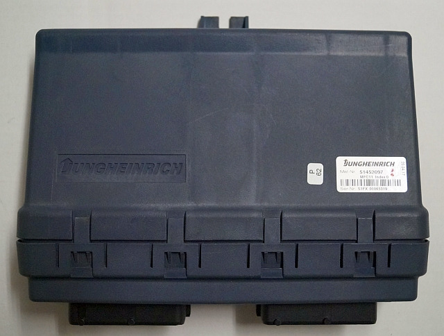 Jungheinrich 51452097 | Brake MFC11 Index O sn. S1FX00065319 from ETV214 year 2 - ECU for Material handling equipment: picture 1 Jungheinrich 51452097 | Brake MFC11 Index O sn. S1FX00065319 from ETV214 year 2 - ECU for Material handling equipment: picture 1