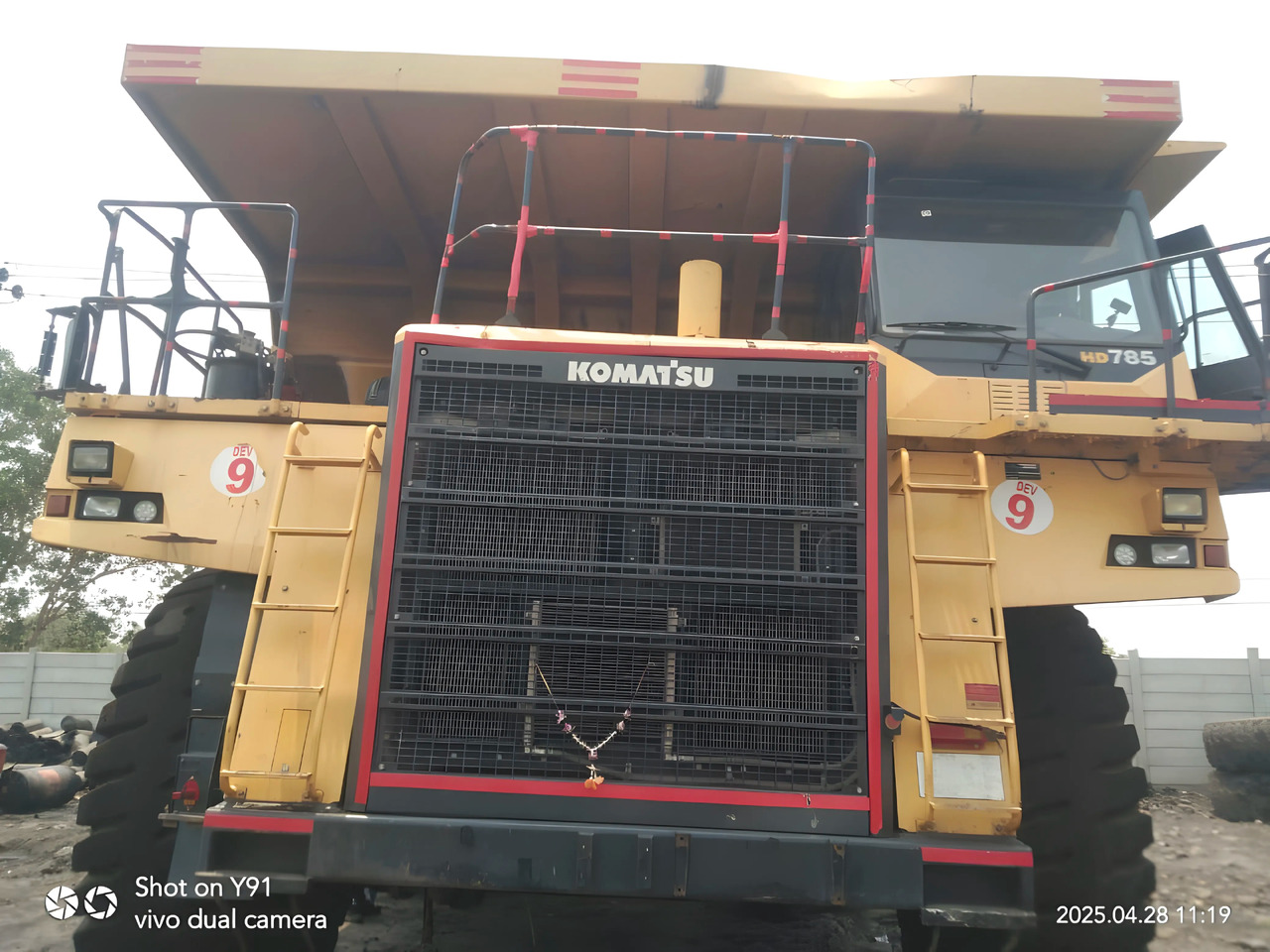 Mining machinery KOMATSU DUMP TRUCK HD785-7: picture 6