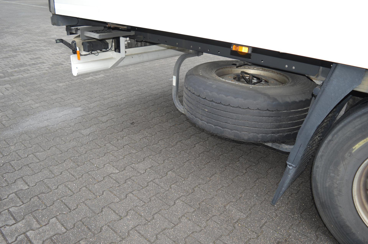 Refrigerator semi-trailer Krone SDR Cool Liner FP 60 ThermoKing SLXi 300: picture 13