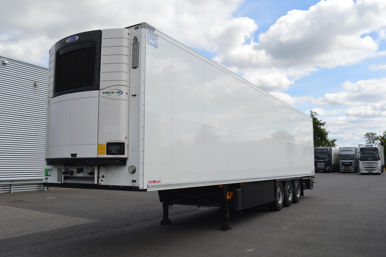 Schmitz Cargobull SKO FP 45 Carrier Vector 1550 - Refrigerator semi-trailer: picture 1 Schmitz Cargobull SKO FP 45 Carrier Vector 1550 - Refrigerator semi-trailer: picture 1