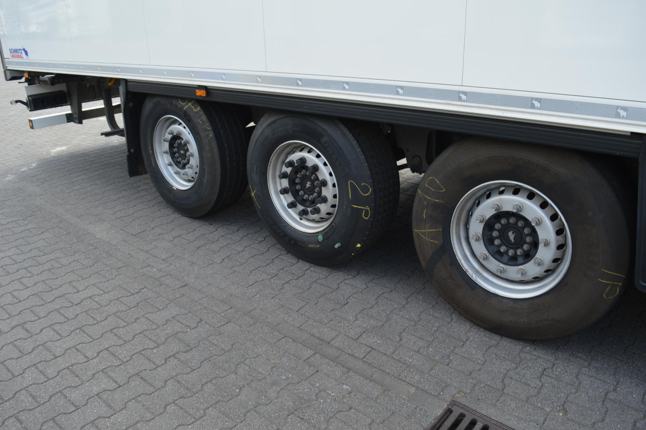 Refrigerator semi-trailer Schmitz Cargobull SKO FP 45 Carrier Vector 1550: picture 6