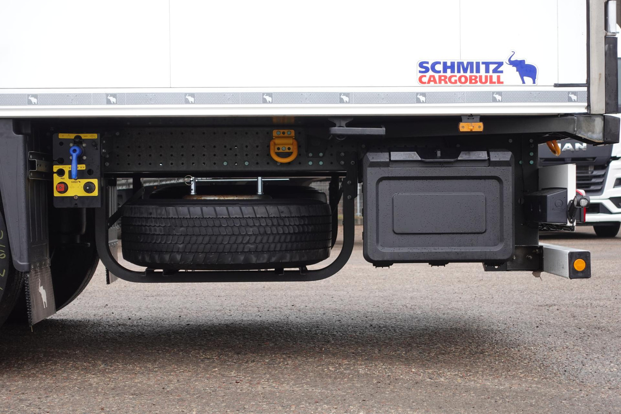 Refrigerator semi-trailer Schmitz Cargobull SKO FP 60 Carrier Vector 1550: picture 13