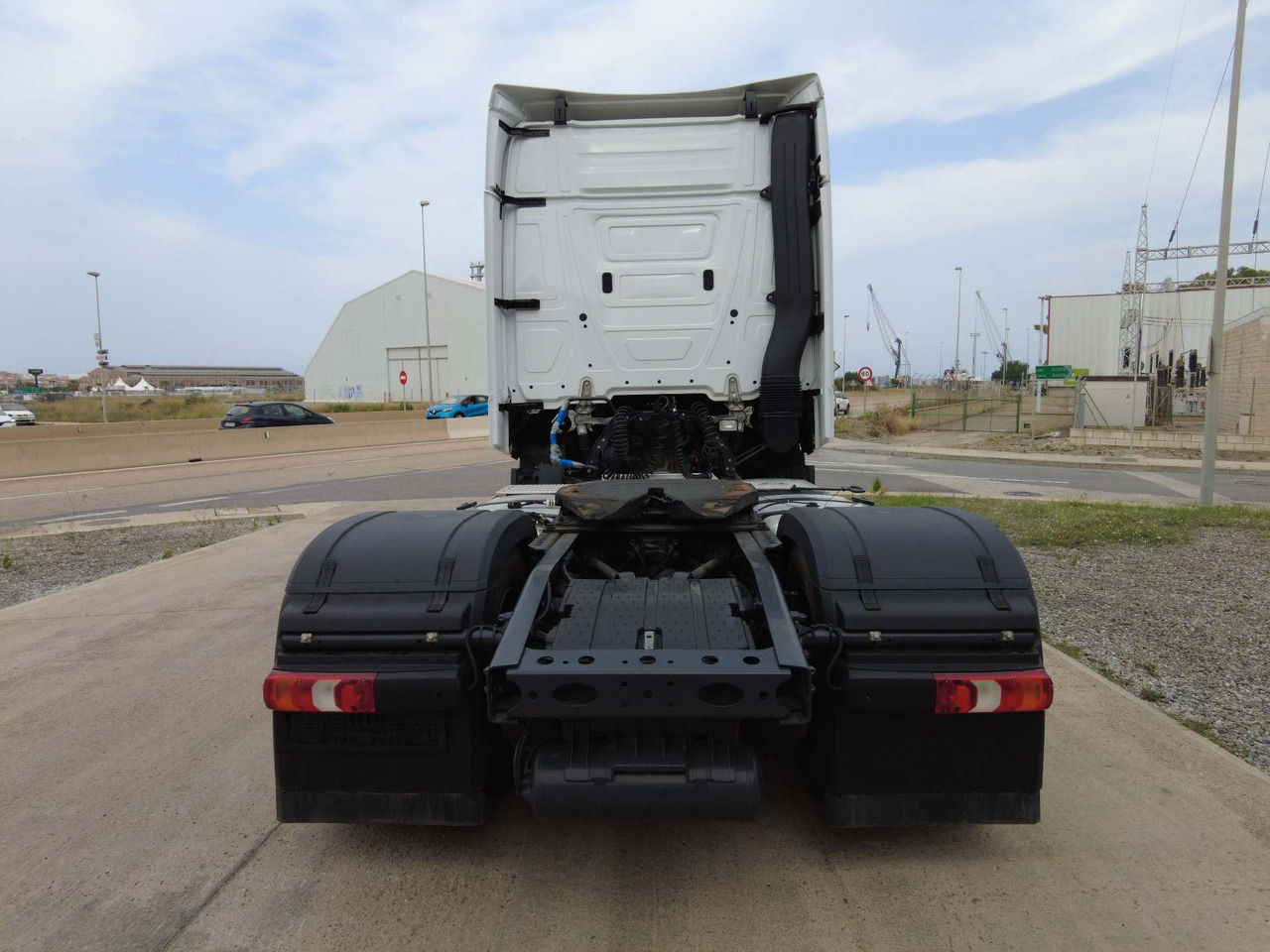 Mercedes-Benz Actros 5 1845 BigSpace, Max tanks - Tractor unit: picture 4 Mercedes-Benz Actros 5 1845 BigSpace, Max tanks - Tractor unit: picture 4