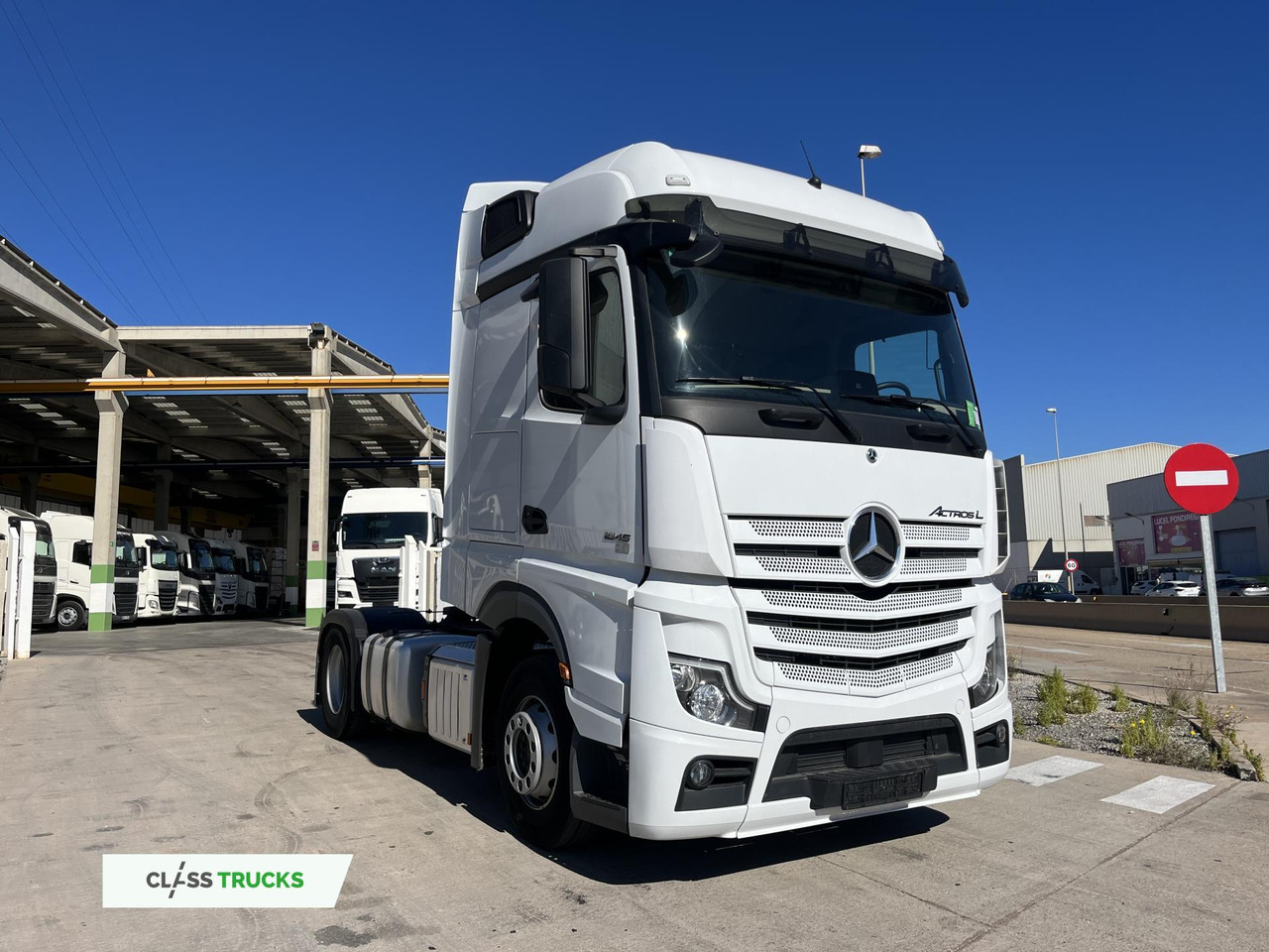Mercedes-Benz Actros 5 1845 BigSpace - Tractor unit: picture 2 Mercedes-Benz Actros 5 1845 BigSpace - Tractor unit: picture 2