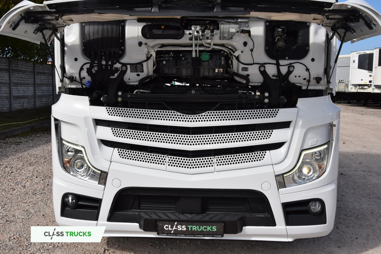 Tractor unit Mercedes-Benz Actros 5 1845 BigSpace: picture 16