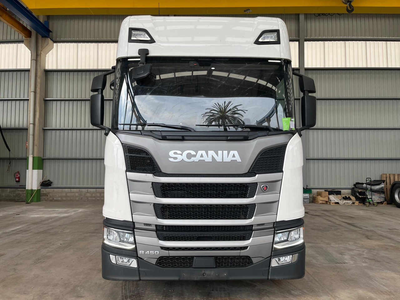 Scania R450 CR20H Retarder - Tractor unit: picture 3 Scania R450 CR20H Retarder - Tractor unit: picture 3