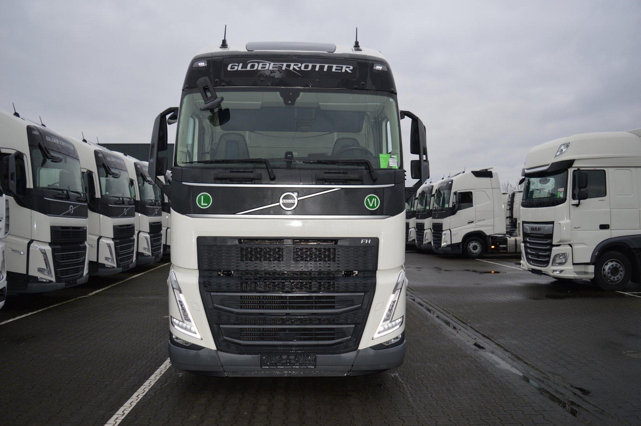Volvo FH 460 Globetrotter XL Varios i-Save - Tractor unit: picture 2 Volvo FH 460 Globetrotter XL Varios i-Save - Tractor unit: picture 2