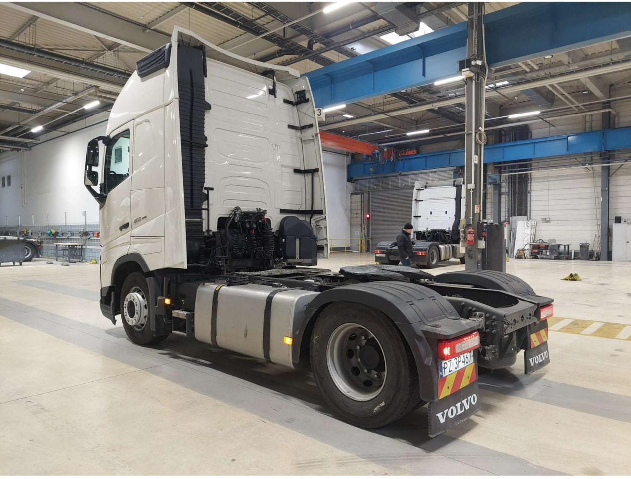 Volvo FH 460 Globetrotter XL i-Save - Tractor unit: picture 4 Volvo FH 460 Globetrotter XL i-Save - Tractor unit: picture 4