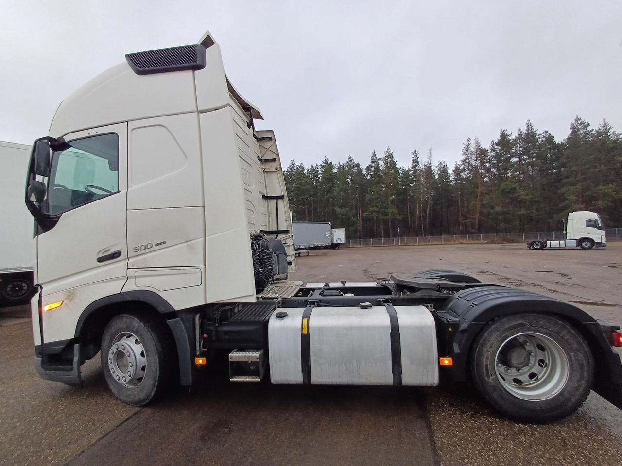 Volvo FH 500 Globetrotter XL - Tractor unit: picture 4 Volvo FH 500 Globetrotter XL - Tractor unit: picture 4