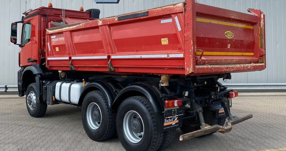 Mercedes-Benz Arocs 3345 | 6x6 Allrad | Wywrotka MEILLER Bordmatik | Euro 6 | - Tipper: picture 4 Mercedes-Benz Arocs 3345 | 6x6 Allrad | Wywrotka MEILLER Bordmatik | Euro 6 | - Tipper: picture 4