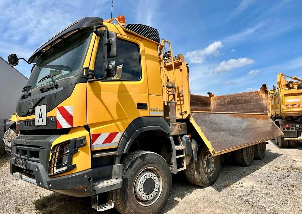 Volvo FMX 420 / 8x6 / KIPPER / EURO 6 / BORDMATIK / ALLROAD - Tipper: picture 3 Volvo FMX 420 / 8x6 / KIPPER / EURO 6 / BORDMATIK / ALLROAD - Tipper: picture 3