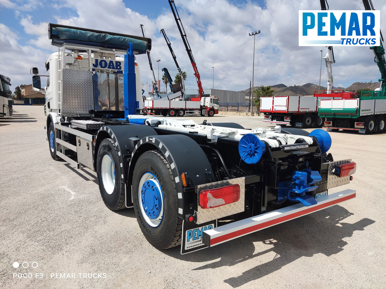 Container transporter/ Swap body truck SCANIA P 400 6X2 MULTILIFT EURO 5: picture 8