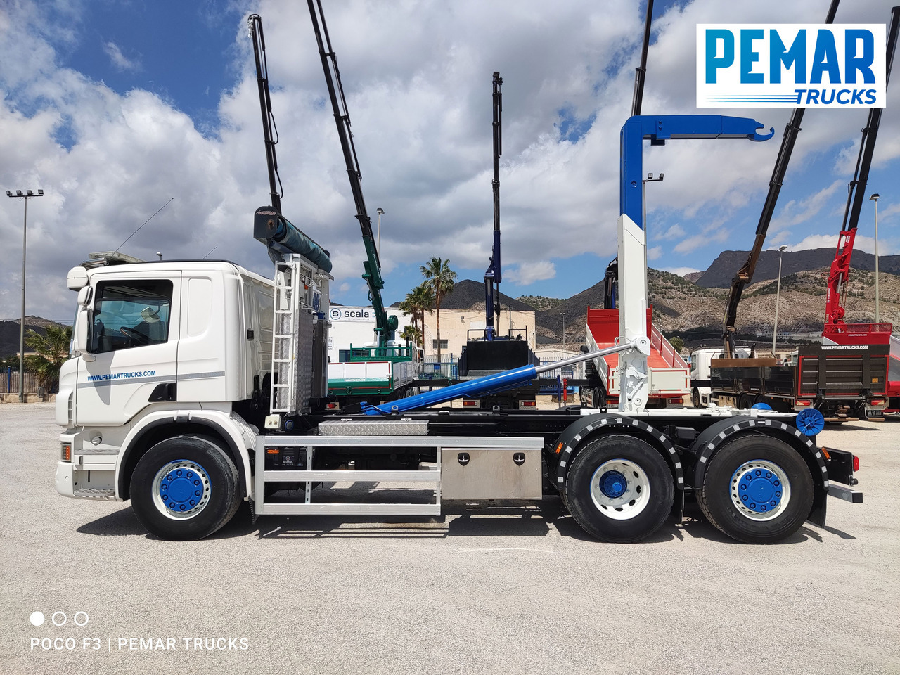 Container transporter/ Swap body truck SCANIA P 400 6X2 MULTILIFT EURO 5: picture 13