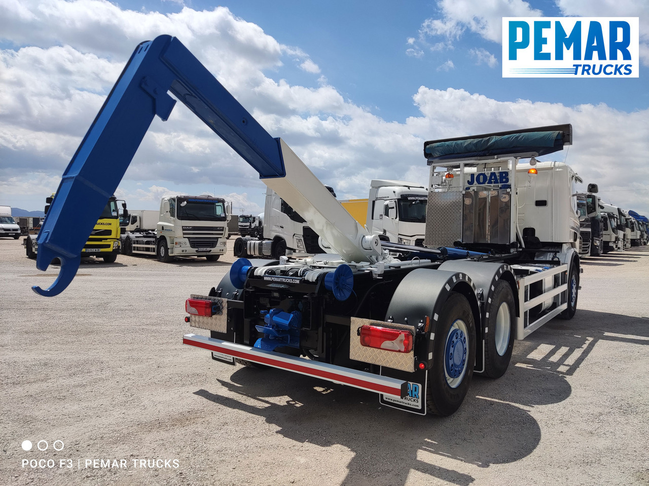 Container transporter/ Swap body truck SCANIA P 400 6X2 MULTILIFT EURO 5: picture 16