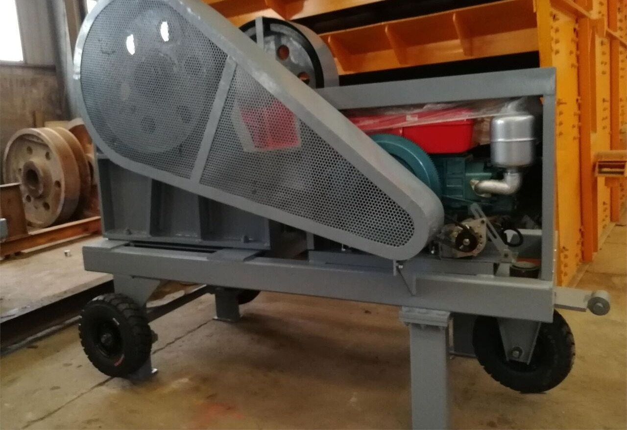 Kinglink PE1016 Small Jaw Crusher Made In China - Jaw crusher: picture 3 Kinglink PE1016 Small Jaw Crusher Made In China - Jaw crusher: picture 3