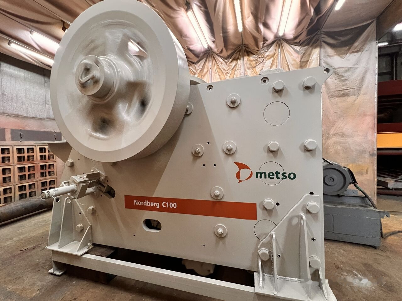 Metso Nordberg C100 Jaw Crusher | Renewed - Jaw crusher: picture 3 Metso Nordberg C100 Jaw Crusher | Renewed - Jaw crusher: picture 3