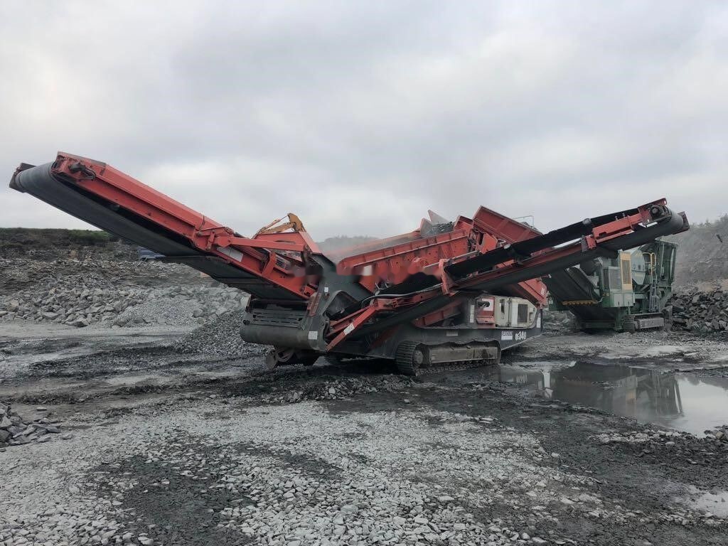 Sandvik QE340 - Screener: picture 1 Sandvik QE340 - Screener: picture 1