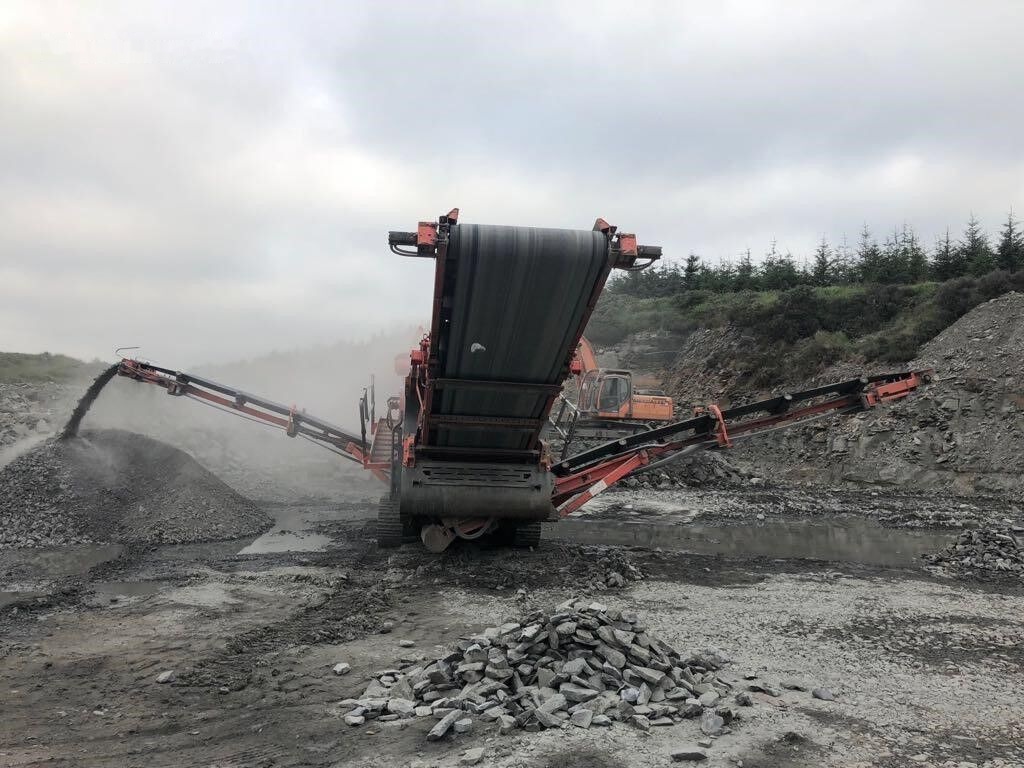 Sandvik QE340 - Screener: picture 5 Sandvik QE340 - Screener: picture 5