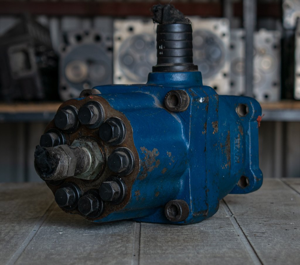 KAZEL PUMP WITH 9 SINGLE ACTING PISTONS - Hydraulic pump for Truck: picture 2 KAZEL PUMP WITH 9 SINGLE ACTING PISTONS - Hydraulic pump for Truck: picture 2