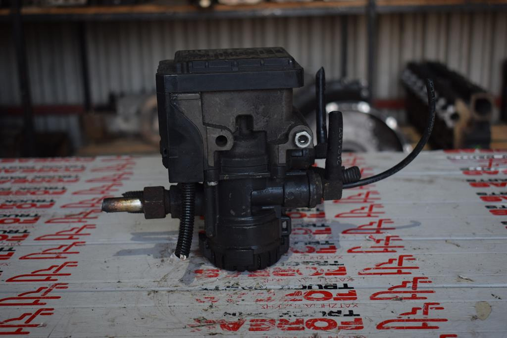 KNORR-BREMSE K000913 AIR VALVE EBS 5 FOR MAN - Brake valve for Truck: picture 3 KNORR-BREMSE K000913 AIR VALVE EBS 5 FOR MAN - Brake valve for Truck: picture 3