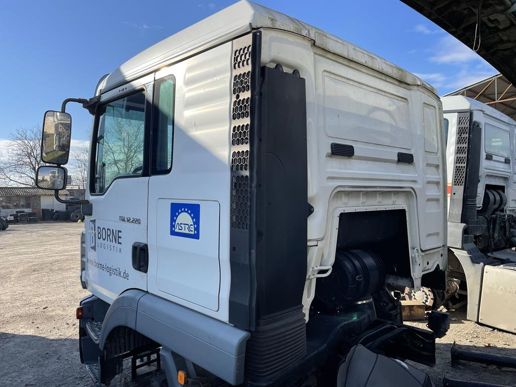 MAN TGL DOUBLE CAB 2012 - Cab for Truck: picture 4 MAN TGL DOUBLE CAB 2012 - Cab for Truck: picture 4