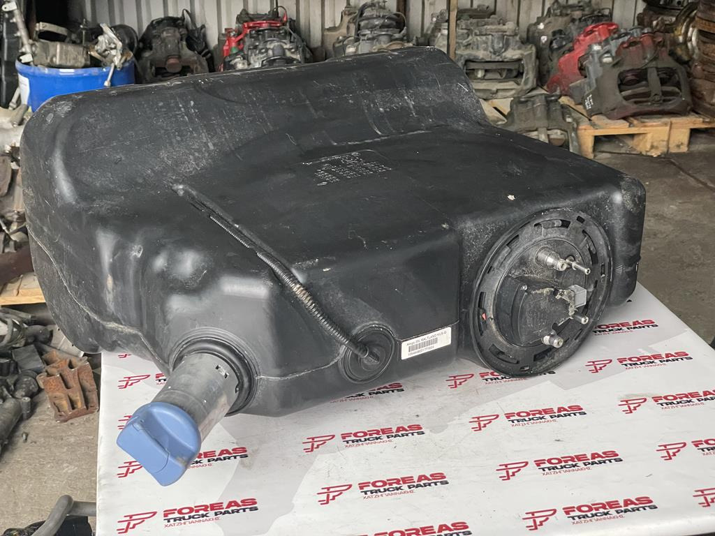 MERCEDES-BENZ - Α 9674701715 - AdBlue tank for Truck: picture 2 MERCEDES-BENZ - Α 9674701715 - AdBlue tank for Truck: picture 2