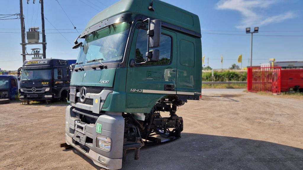MERCEDES-BENZ AXOR 1843 - Cab for Truck: picture 3 MERCEDES-BENZ AXOR 1843 - Cab for Truck: picture 3