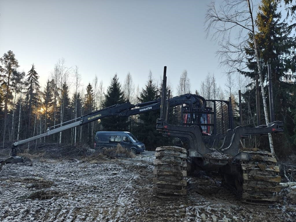 Forwarder Komatsu 855: picture 12 Forwarder Komatsu 855: picture 12