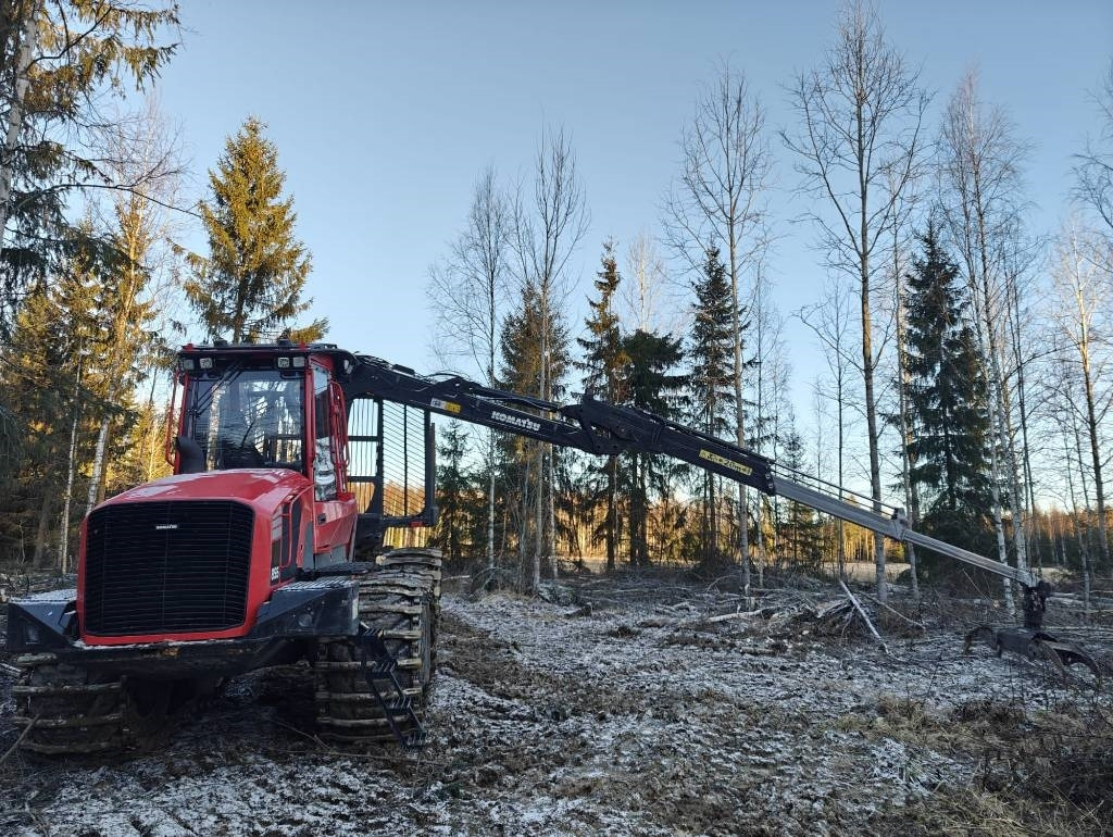 Forwarder Komatsu 855: picture 9 Forwarder Komatsu 855: picture 9