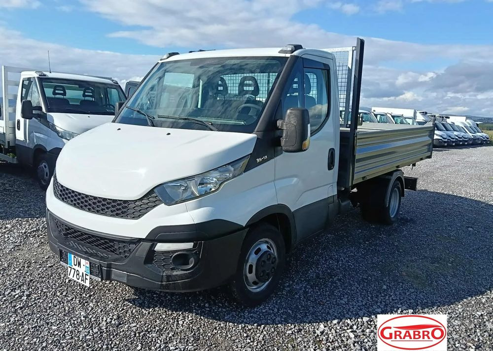 Iveco DAILY 35C13, 35C12, 35C14, 35C15 - Tipper van: picture 1 Iveco DAILY 35C13, 35C12, 35C14, 35C15 - Tipper van: picture 1