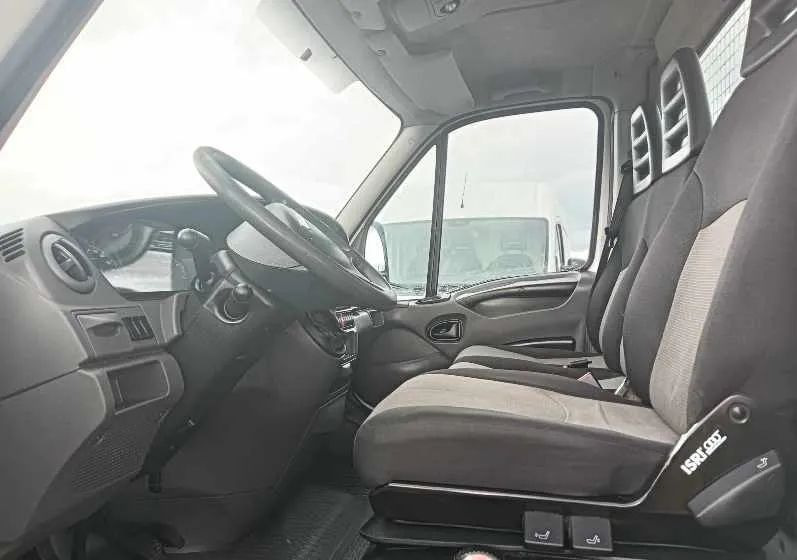 Tipper van Iveco DAILY 35C13, 35C12, 35C15: picture 16