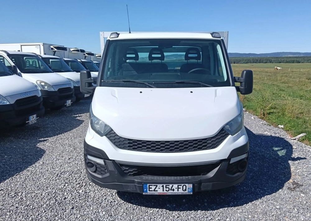Iveco DAILY 35C14, 35C13, 35C15, 35C12 - Open body delivery van: picture 2 Iveco DAILY 35C14, 35C13, 35C15, 35C12 - Open body delivery van: picture 2