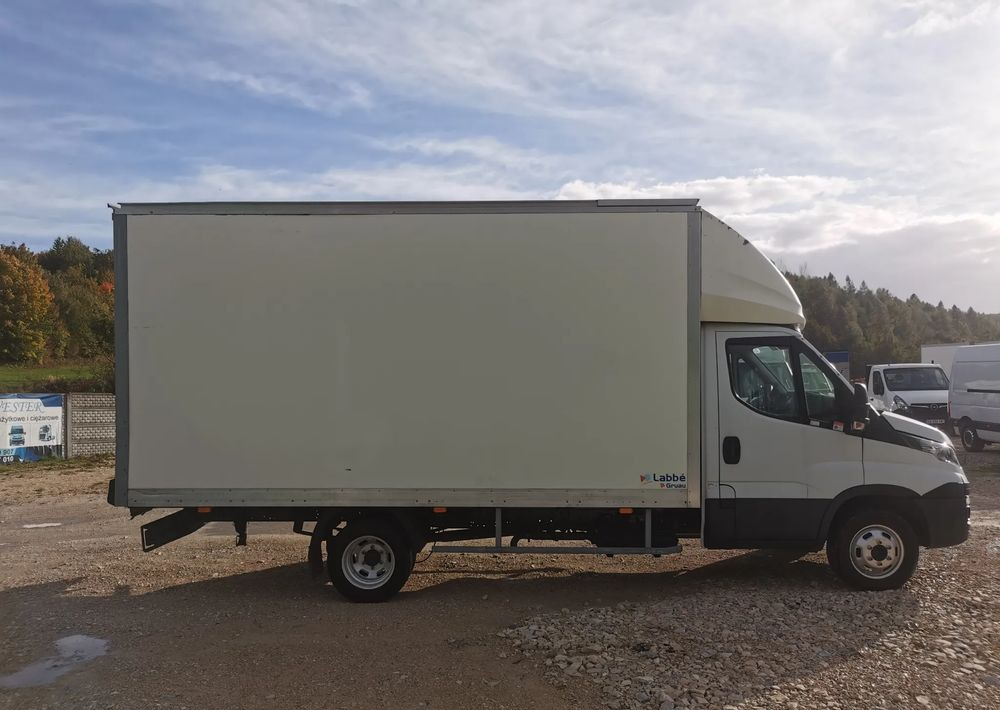 Iveco 3.0-150KM Daily 35C15 Kontener długi rama 35-150 kiper Klimatyzacja długi rozstaw - Box van: picture 4 Iveco 3.0-150KM Daily 35C15 Kontener długi rama 35-150 kiper Klimatyzacja długi rozstaw - Box van: picture 4