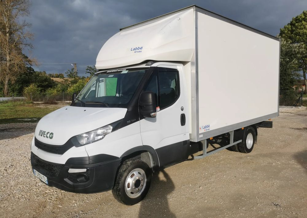 Iveco 3.0-150KM Daily 35C15 Kontener długi rama 35-150 kiper Klimatyzacja długi rozstaw - Box van: picture 1 Iveco 3.0-150KM Daily 35C15 Kontener długi rama 35-150 kiper Klimatyzacja długi rozstaw - Box van: picture 1