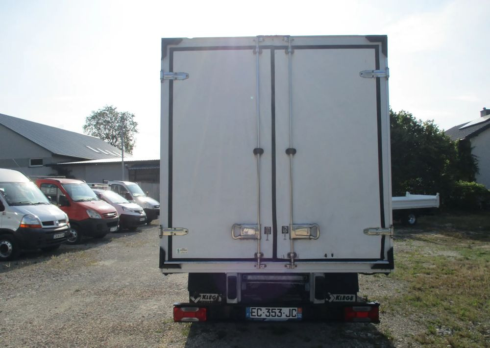Iveco Daily 35C13 chłodnia Mroźnia na bliźniaku 35-130 Thermo King agregat - Refrigerated van: picture 5 Iveco Daily 35C13 chłodnia Mroźnia na bliźniaku 35-130 Thermo King agregat - Refrigerated van: picture 5