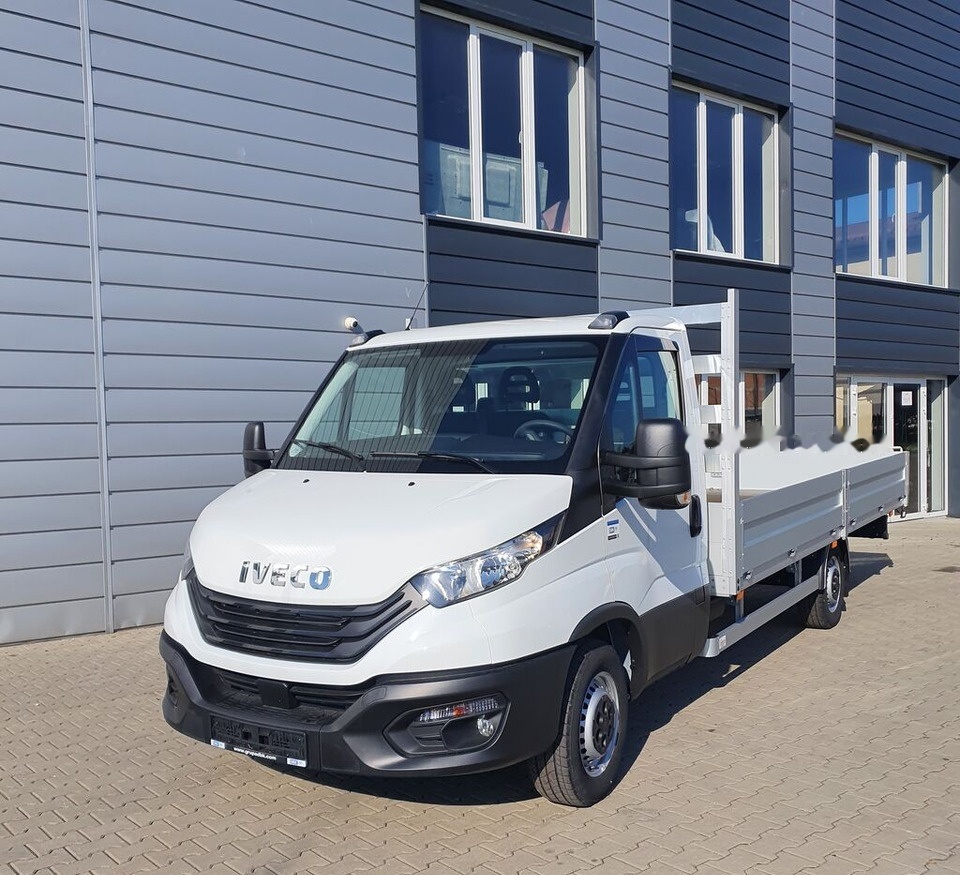 IVECO Daily 35S18 - Open body delivery van: picture 1 IVECO Daily 35S18 - Open body delivery van: picture 1