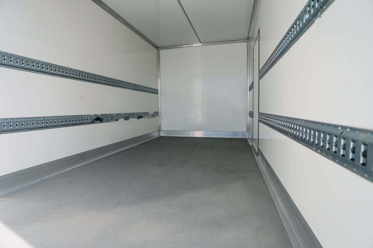 Mercedes-Benz Sprinter 319 - Box van: picture 5 Mercedes-Benz Sprinter 319 - Box van: picture 5