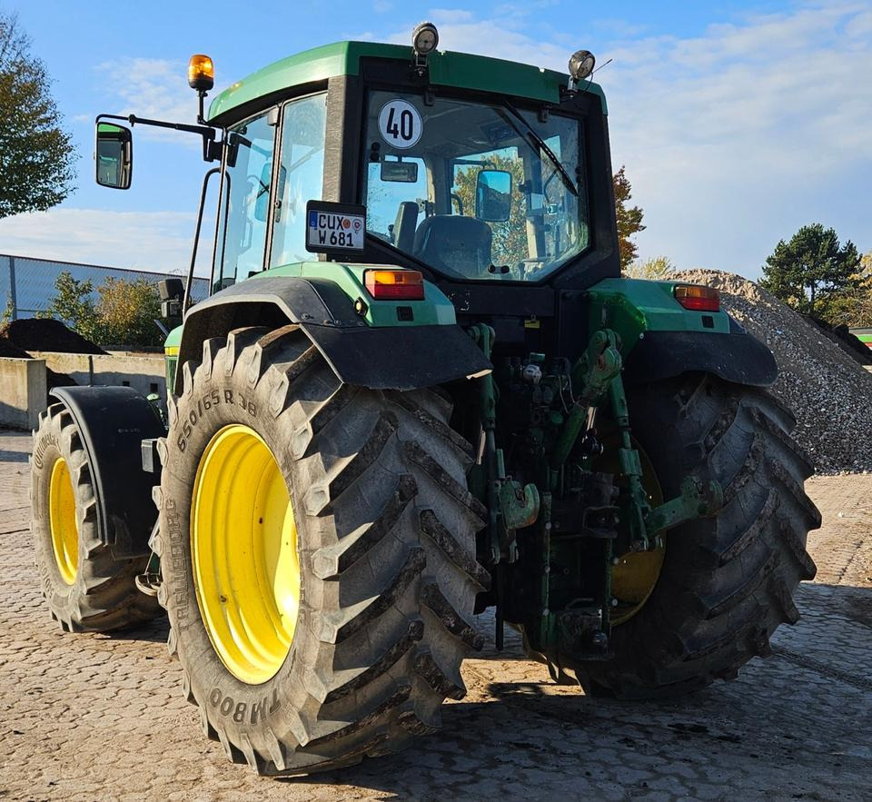 John Deere 6810 | Stoll Robust 30 HDP FL | FH | 8.070 Std. - Farm tractor: picture 2 John Deere 6810 | Stoll Robust 30 HDP FL | FH | 8.070 Std. - Farm tractor: picture 2