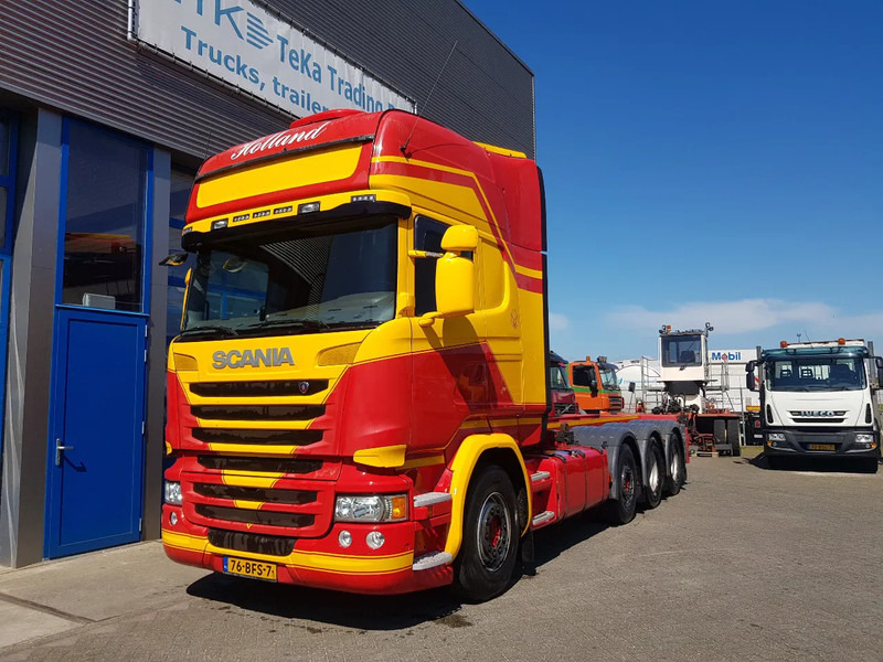 Scania R450 8x2 Topline ADR EX/II, EX/III, FL en AT SCR only - Container transporter/ Swap body truck: picture 2 Scania R450 8x2 Topline ADR EX/II, EX/III, FL en AT SCR only - Container transporter/ Swap body truck: picture 2