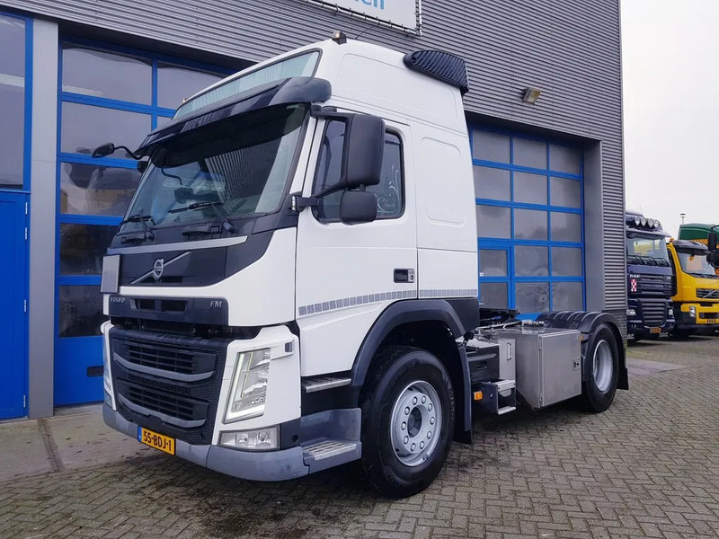 Volvo FM 380 ADR EX/II EX/III FL AT Hydrauliek Euro 6 - Tractor unit: picture 1 Volvo FM 380 ADR EX/II EX/III FL AT Hydrauliek Euro 6 - Tractor unit: picture 1